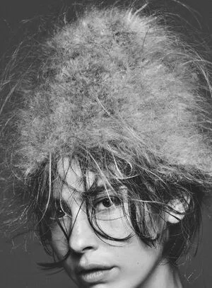 Gracie Abrams OnlyFans Leaked Free Thumbnail Picture - #1omzg1BUmZ