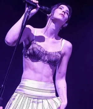 Gracie Abrams OnlyFans Leaked Free Thumbnail Picture - #3ru3ElQEjA