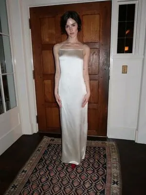 Gracie Abrams OnlyFans Leaked Free Thumbnail Picture - #8mFGptPSDu