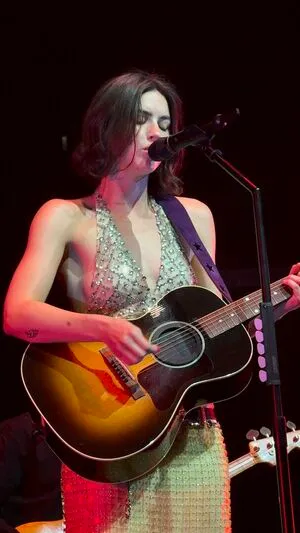 Gracie Abrams OnlyFans Leaked Free Thumbnail Picture - #KLjCW1ir2G