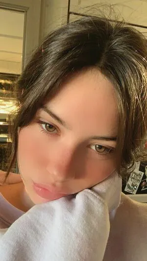 Gracie Abrams OnlyFans Leaked Free Thumbnail Picture - #ME2DBWxpWi