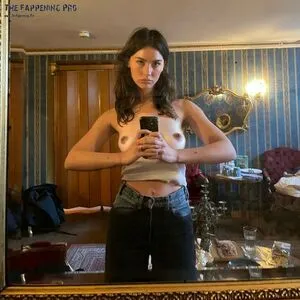 Gracie Abrams OnlyFans Leaked Free Thumbnail Picture - #OEHIZLmDJw