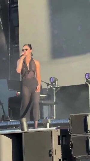 Gracie Abrams OnlyFans Leaked Free Thumbnail Picture - #XGDBzHiuVd