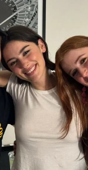 Gracie Abrams OnlyFans Leaked Free Thumbnail Picture - #ZQTscFmzy5