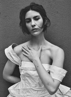 Gracie Abrams OnlyFans Leaked Free Thumbnail Picture - #cbx3ZwbAwY