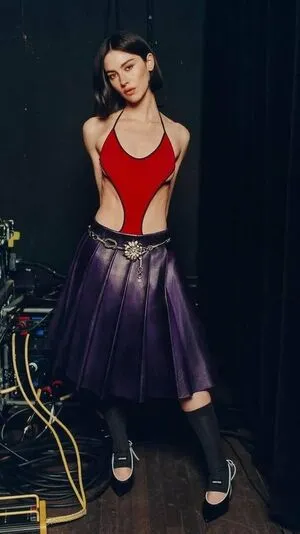 Gracie Abrams OnlyFans Leaked Free Thumbnail Picture - #d6hbDov3Mb