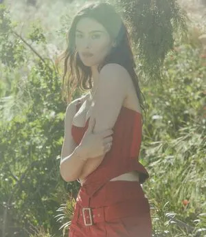Gracie Abrams OnlyFans Leaked Free Thumbnail Picture - #iIpc150xTQ