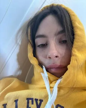 Gracie Abrams OnlyFans Leaked Free Thumbnail Picture - #jcr7yb3i22