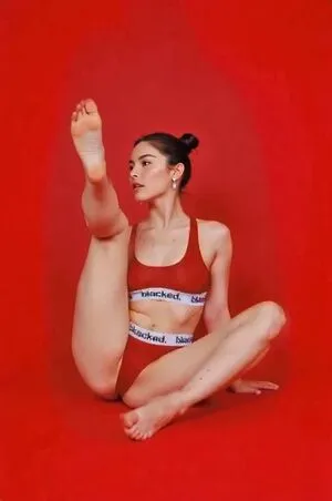 Gracie Abrams OnlyFans Leaked Free Thumbnail Picture - #jmpSrvKAjp