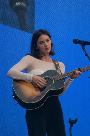 Gracie Abrams OnlyFans Leaked Free Thumbnail Picture - #lYbgmpIKbD