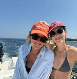 Gracie Abrams OnlyFans Leaked Free Thumbnail Picture - #o1eBrJE9xV