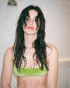 Gracie Abrams OnlyFans Leaked Free Thumbnail Picture - #qlxzOdhGR2