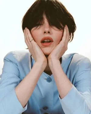 Gracie Abrams OnlyFans Leaked Free Thumbnail Picture - #rXNyEoXENy