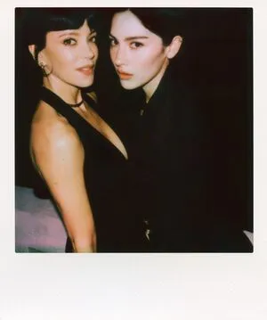 Gracie Abrams OnlyFans Leaked Free Thumbnail Picture - #tg35kl06s2