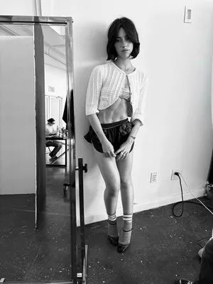 Gracie Abrams OnlyFans Leaked Free Thumbnail Picture - #ujVs2EuZxz