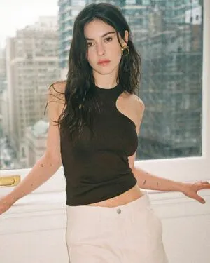 Gracie Abrams OnlyFans Leaked Free Thumbnail Picture - #xAgCwG4Dfj