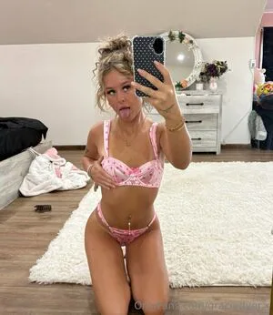 Gracie Dyer OnlyFans Leaked Free Thumbnail Picture - #B9z1dw2fdZ