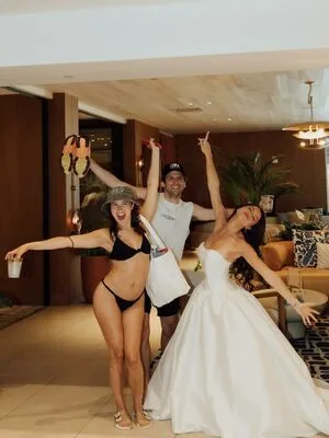 Gracie Lawrence OnlyFans Leaked Free Thumbnail Picture - #VaRnnP7n2s