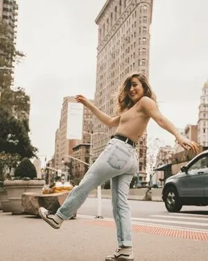 Gracie Lawrence OnlyFans Leaked Free Thumbnail Picture - #jLCCZ4zbxC