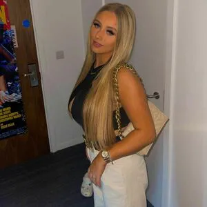 Gracie M OnlyFans Leaked Free Thumbnail Picture - #ifGt7xx7kx