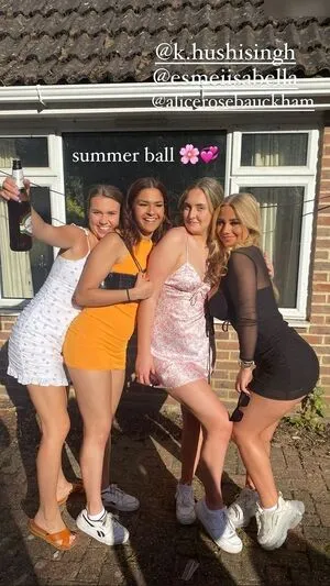 Gracie Mae OnlyFans Leaked Free Thumbnail Picture - #8QShWOQZRZ