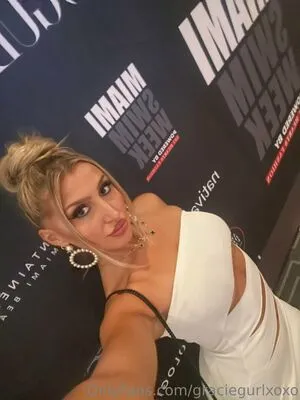 Graciegurlxoxo OnlyFans Leaked Free Thumbnail Picture - #4CAARulO3D