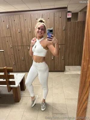 Graciemaexx OnlyFans Leaked Free Thumbnail Picture - #5H5j5A9Iva