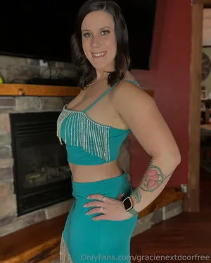 Gracienextdoorfree OnlyFans Leaked Free Thumbnail Picture - #0kYpApjOK3