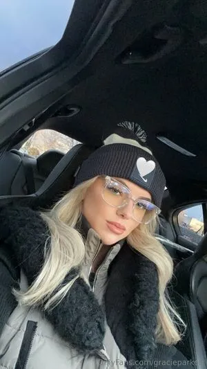 Gracieparkerr OnlyFans Leaked Free Thumbnail Picture - #D52CefeXA2