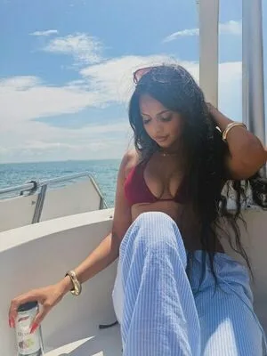 Gracy Chouhan OnlyFans Leaked Free Thumbnail Picture - #cbUeLvUKj4