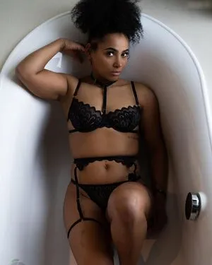 Graefiin Melanin OnlyFans Leaked Free Thumbnail Picture - #RhazuiJ6LB