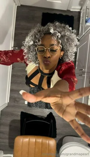 Grandmapearl OnlyFans Leaked Free Thumbnail Picture - #9XF1XXDrMA