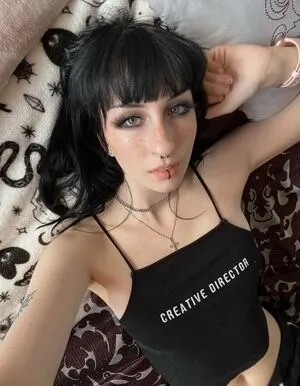 Graveghostie OnlyFans Leaked Free Thumbnail Picture - #UFMOMakmdj
