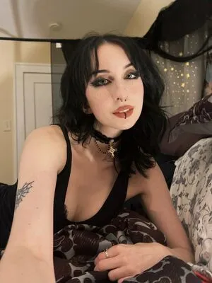 Graveghostie OnlyFans Leaked Free Thumbnail Picture - #VNxHRZXXNH