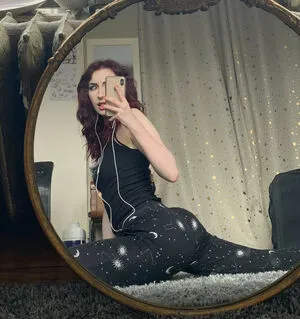 Graveghostie OnlyFans Leaked Free Thumbnail Picture - #h3PazIU1vy