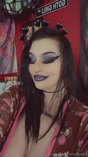 Graveyardxbaby666 OnlyFans Leaked Free Thumbnail Picture - #7jBIq8zw2V