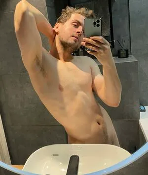 Graysonfin OnlyFans Leaked Free Thumbnail Picture - #oTXaTsYaPZ