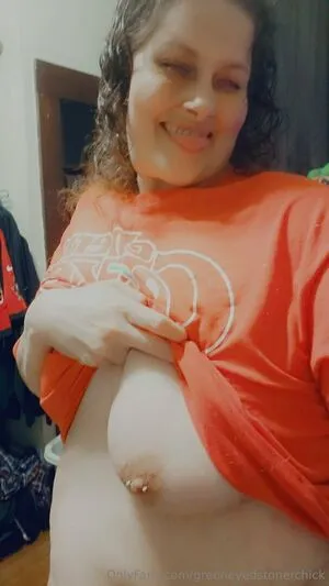 Greeneyedstonerchick OnlyFans Leaked Free Thumbnail Picture - #5duhzjTPZ4