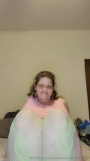 Greeneyedstonerchick OnlyFans Leaked Free Thumbnail Picture - #ecUg2dHRtd