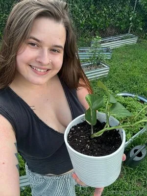 Greengabi OnlyFans Leaked Free Thumbnail Picture - #P2thytLd95