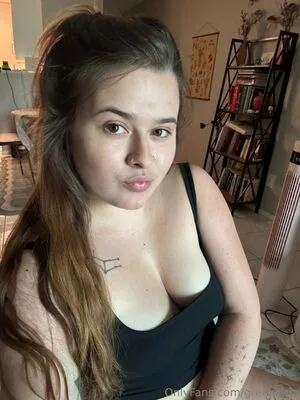 Greengabi OnlyFans Leaked Free Thumbnail Picture - #R0mXoRFrCp