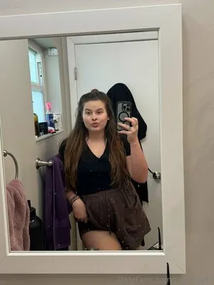Greengabi OnlyFans Leaked Free Thumbnail Picture - #SFZDhtXpV4