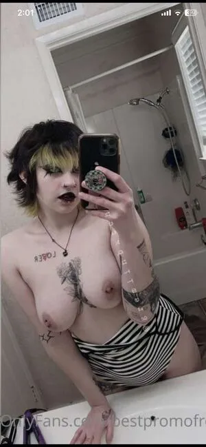 Gremlinbxtch OnlyFans Leaked Free Thumbnail Picture - #aTr5gxvvFj