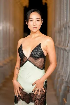 Greta Lee OnlyFans Leaked Free Thumbnail Picture - #QRYMHovQua