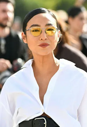 Greta Lee OnlyFans Leaked Free Thumbnail Picture - #bDZVv3TARz