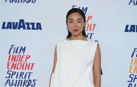 Greta Lee OnlyFans Leaked Free Thumbnail Picture - #ulklvvAANX