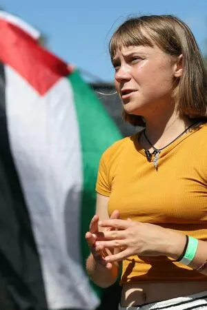 Greta Thunberg OnlyFans Leaked Free Thumbnail Picture - #TTCMDunYcc