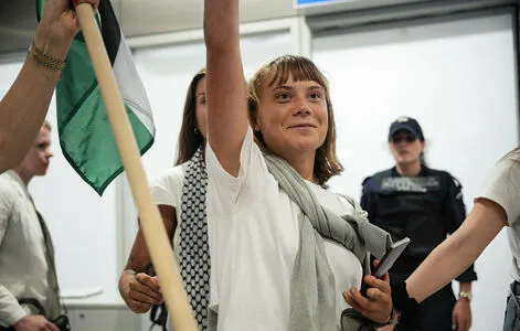 Greta Thunberg OnlyFans Leaked Free Thumbnail Picture - #gP2ybc41di