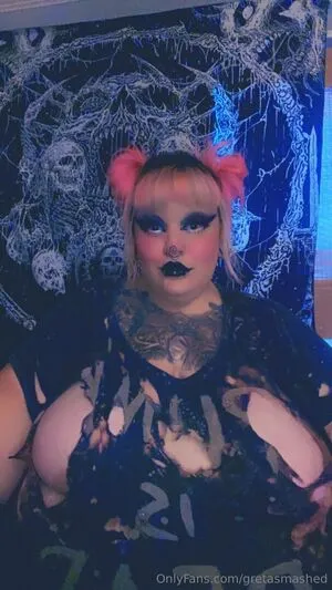 Gretasmashed OnlyFans Leaked Free Thumbnail Picture - #483KGEGNom