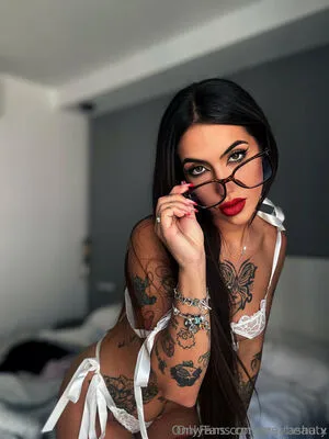 Greybeauty OnlyFans Leaked Free Thumbnail Picture - #9EWHaFMnZ1